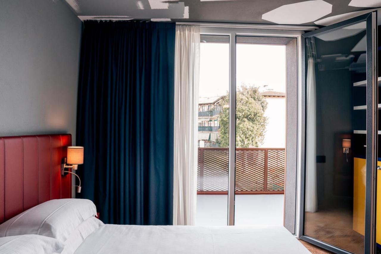 K Modern Hotel Peschiera del Garda Exterior photo