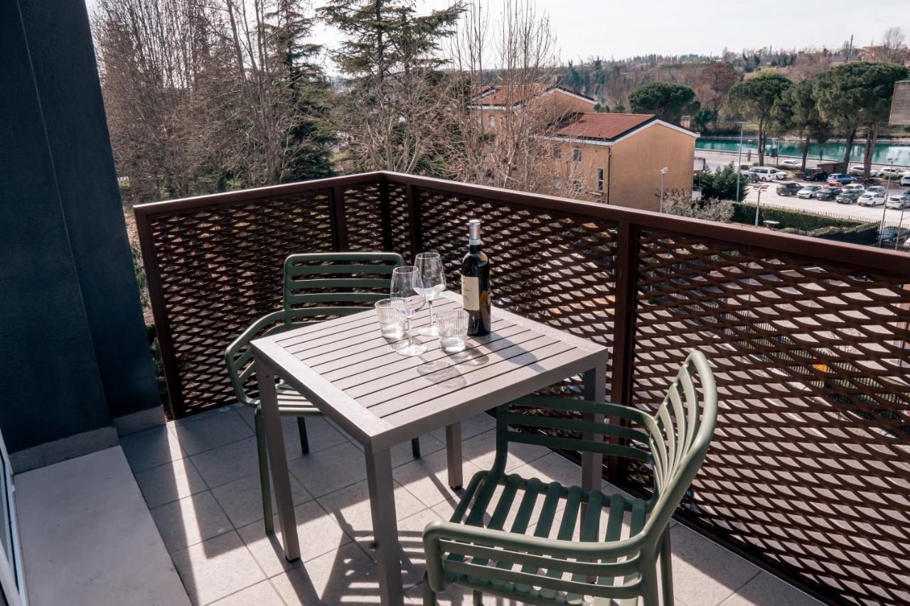 K Modern Hotel Peschiera del Garda Exterior photo